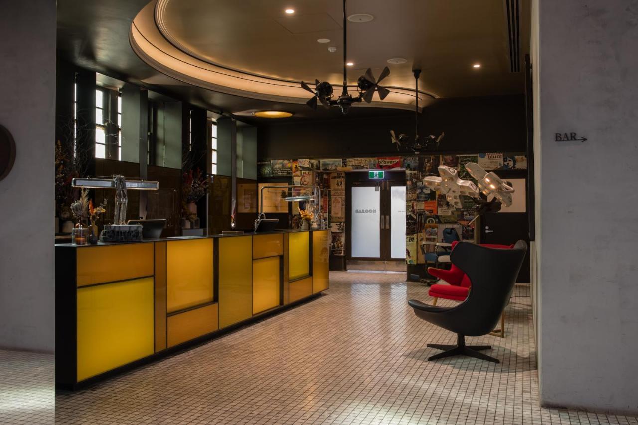 The Old Clare By Ode Hotels ซิดนีย์ ภายนอก รูปภาพ The interior of the bar