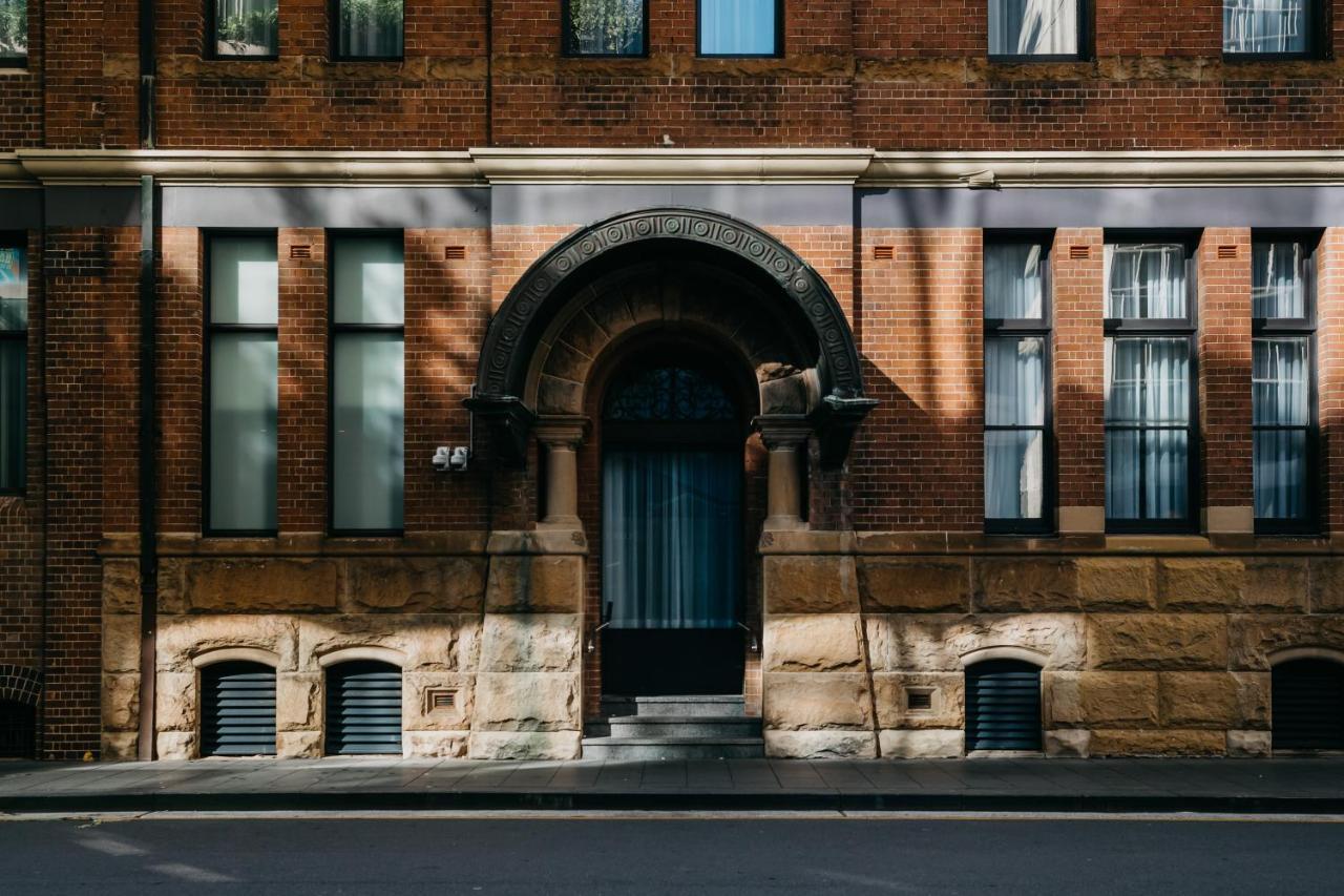 The Old Clare By Ode Hotels ซิดนีย์ ภายนอก รูปภาพ The entrance to the former police station