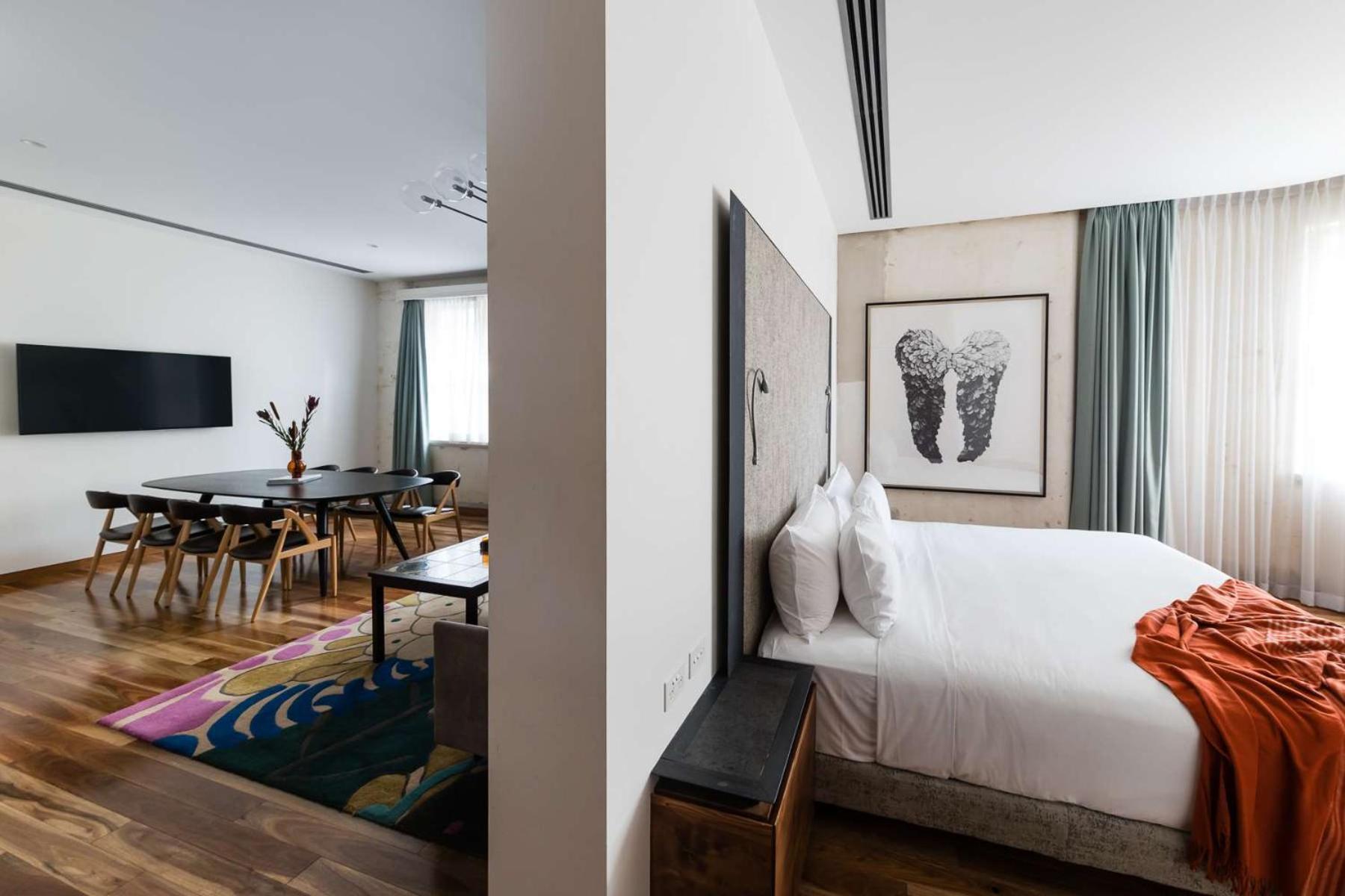 The Old Clare By Ode Hotels ซิดนีย์ ภายนอก รูปภาพ A suite at the hotel
