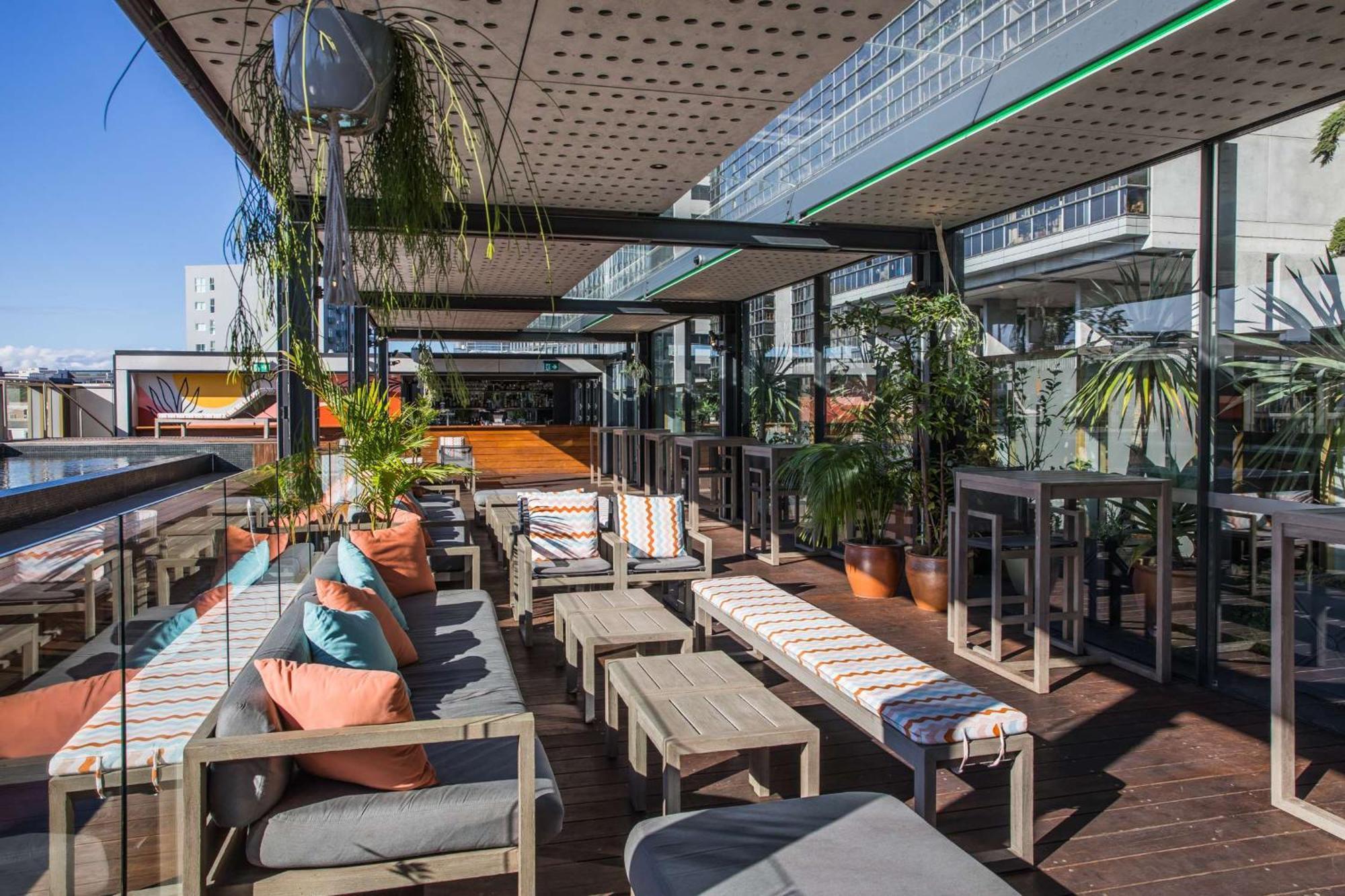 The Old Clare By Ode Hotels ซิดนีย์ ภายนอก รูปภาพ The rooftop bar
